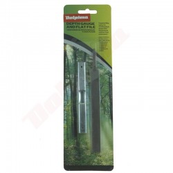 MĒRĪTĀJS + PLAKANS FILE