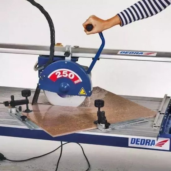 Fližu griezejs 1,1 kW, disks 250 mm, maks. griešanas garums 1020 mm