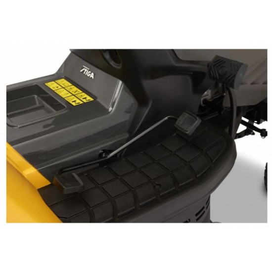 Mauriņa traktors Stiga ESTATE 384