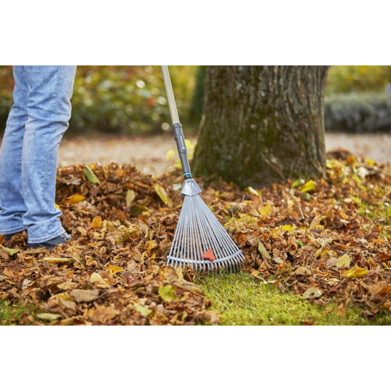 NatureLine regulējams metāla grābeklis