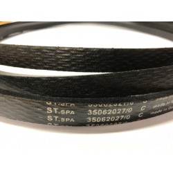 Nažu siksna Stiga traktoriem (BRP136)