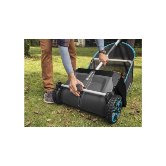 Ручной сборщик листьев и травы